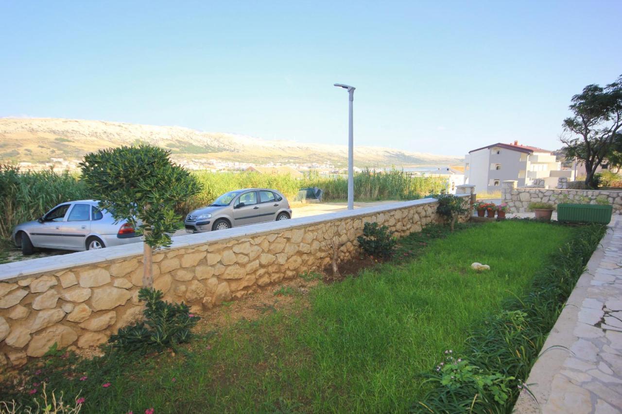 Apartments With A Parking Space Pag - 9388 Pag Town Exteriér fotografie